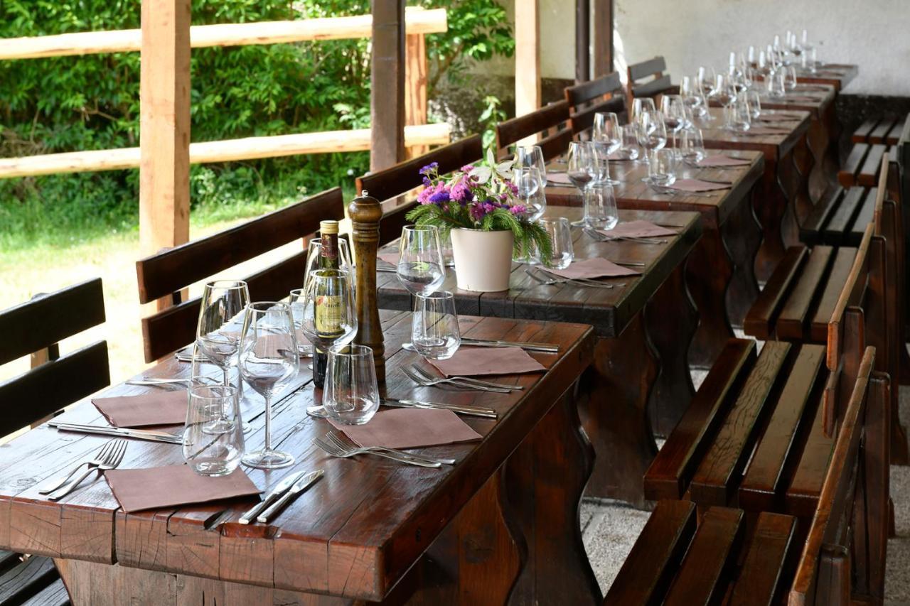 Gostilna Lokve Bed & Breakfast Bagian luar foto