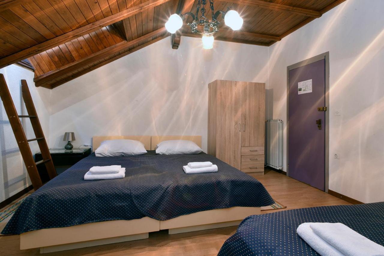 Gostilna Lokve Bed & Breakfast Bagian luar foto