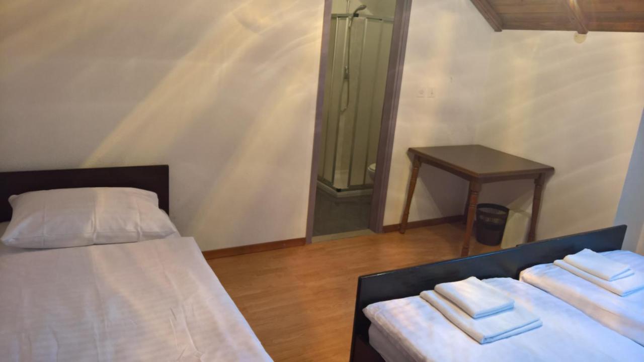 Gostilna Lokve Bed & Breakfast Bagian luar foto